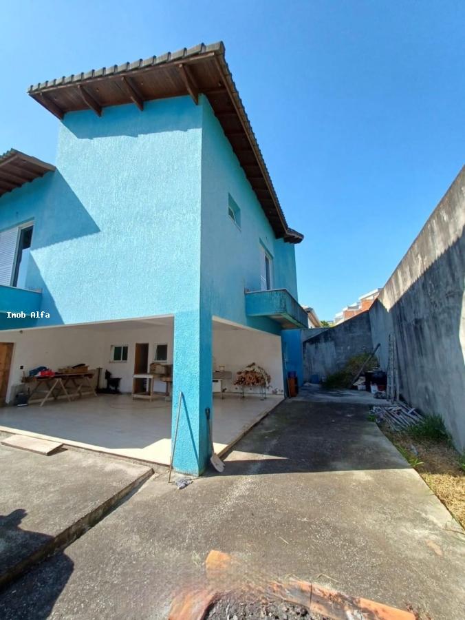 Casa à venda com 6 quartos, 800m² - Foto 17