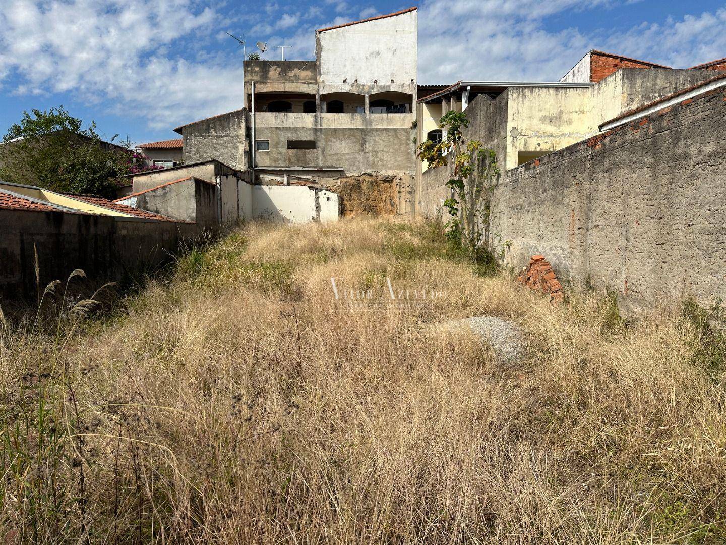 Terreno à venda, 300M2 - Foto 1