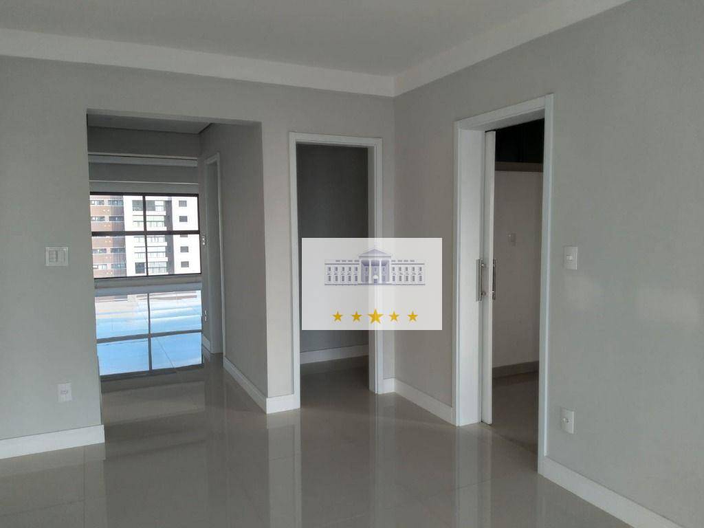 Apartamento à venda com 4 quartos, 273m² - Foto 13