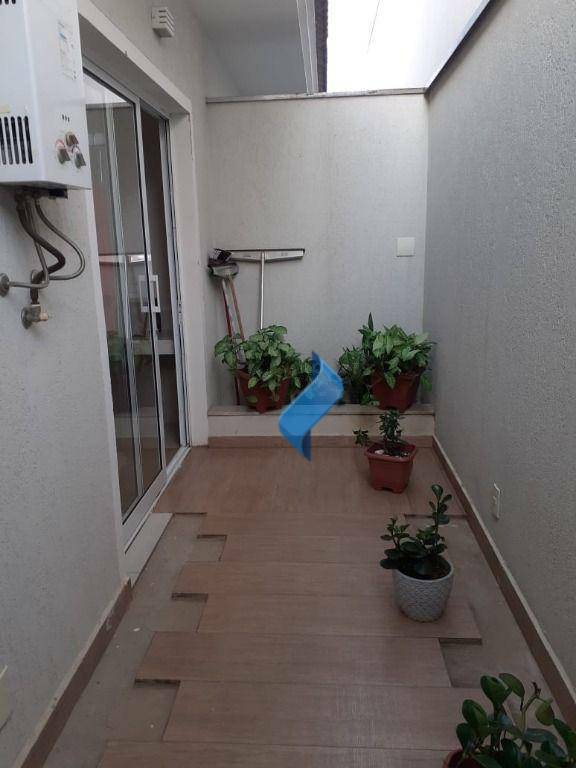 Casa de Condomínio à venda com 3 quartos, 250m² - Foto 19