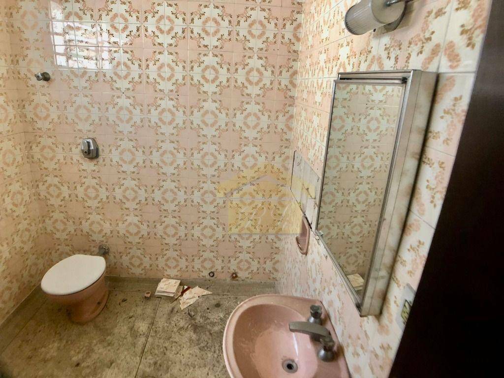 Sobrado à venda com 3 quartos, 250m² - Foto 18