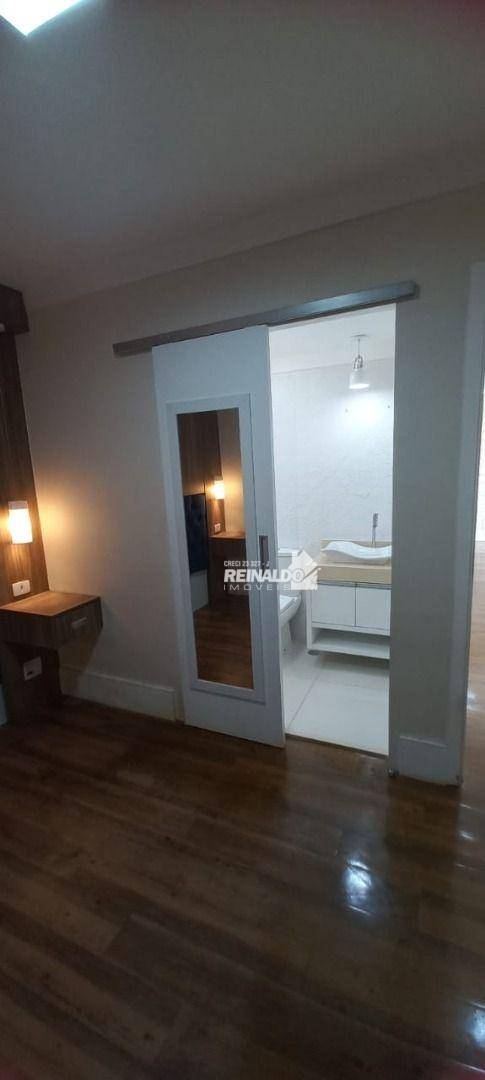 Apartamento à venda com 2 quartos, 70m² - Foto 10