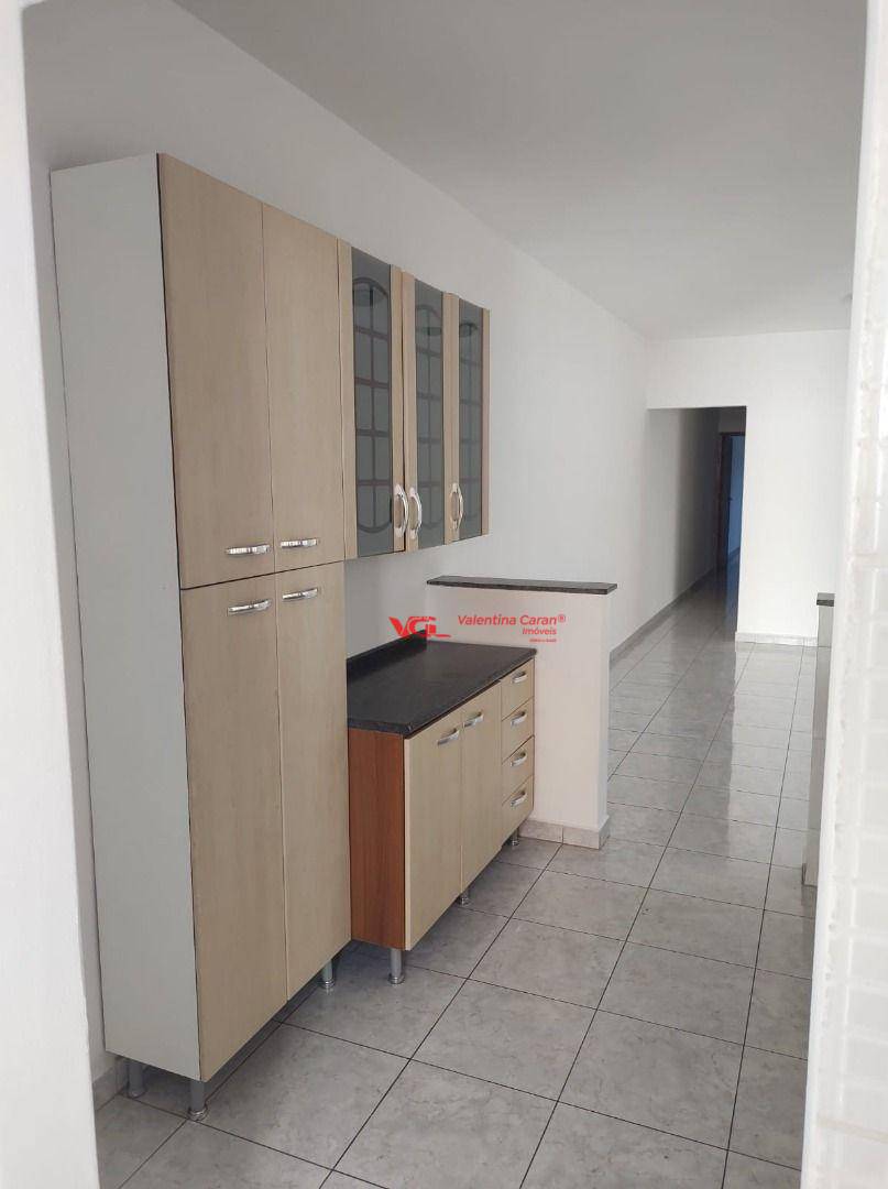 Casa para alugar com 3 quartos, 114m² - Foto 7