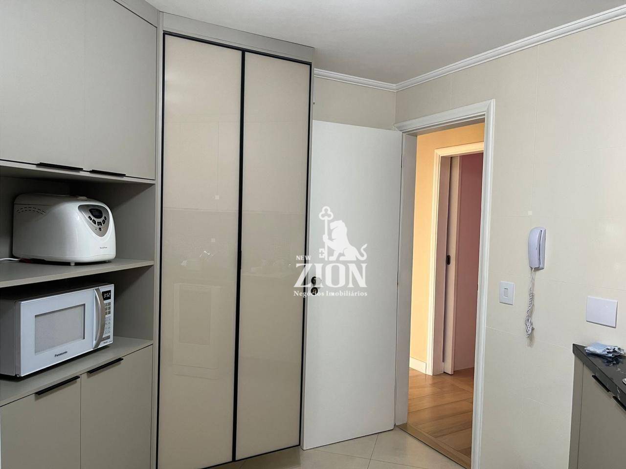 Apartamento à venda com 3 quartos, 150m² - Foto 25