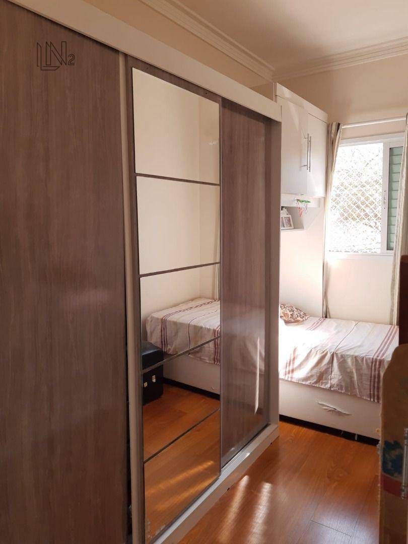 Apartamento à venda com 2 quartos, 58m² - Foto 3