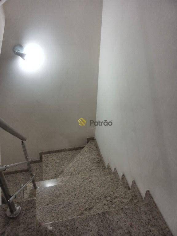 Sobrado à venda com 3 quartos, 215m² - Foto 15