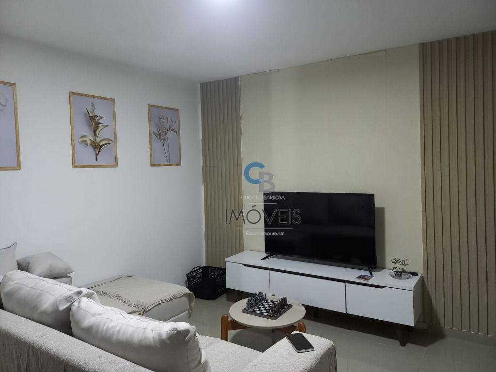 Apartamento à venda com 2 quartos, 68m² - Foto 3