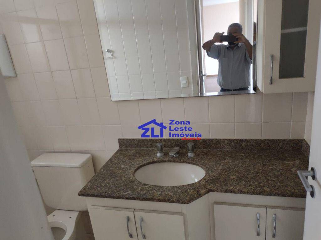 Apartamento à venda com 2 quartos, 68m² - Foto 4