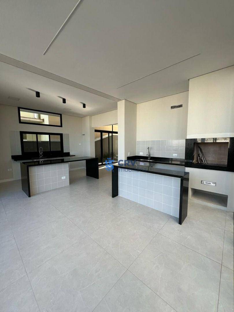 Sobrado à venda com 3 quartos, 235m² - Foto 9