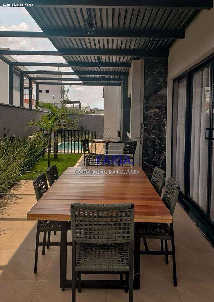 Casa de Condomínio à venda com 3 quartos, 270m² - Foto 15