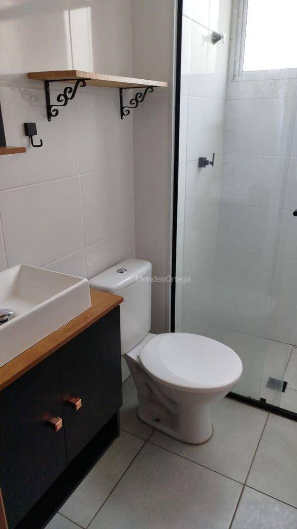 Apartamento para alugar com 2 quartos, 47m² - Foto 6