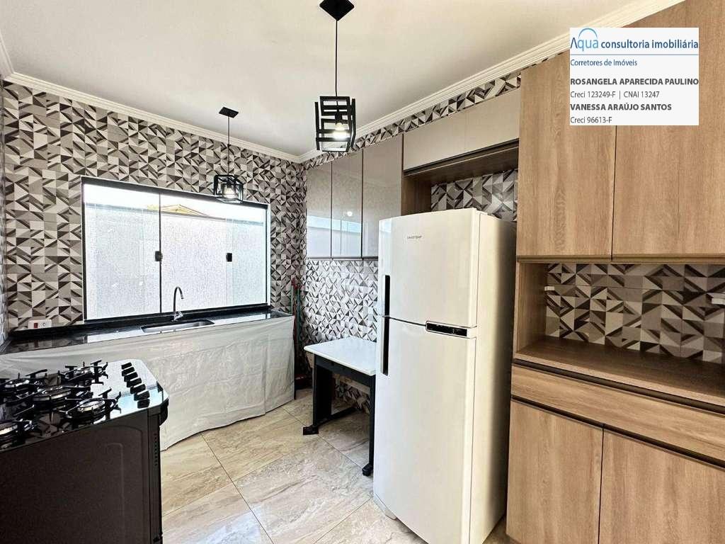 Casa à venda com 3 quartos, 300m² - Foto 9