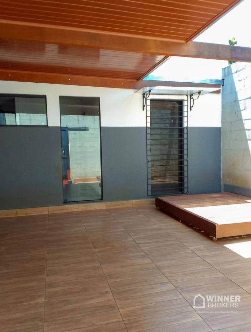 Casa à venda com 2 quartos, 60m² - Foto 5