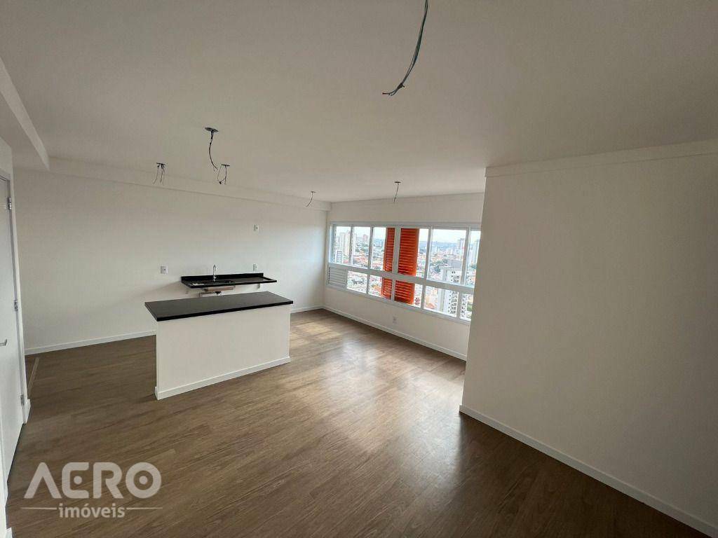 Apartamento à venda com 2 quartos, 60m² - Foto 2