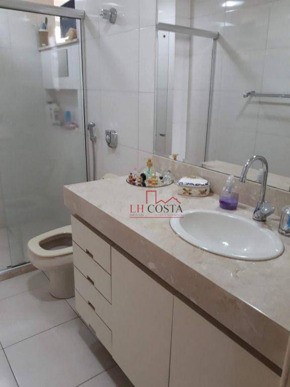 Apartamento à venda com 3 quartos, 120m² - Foto 9