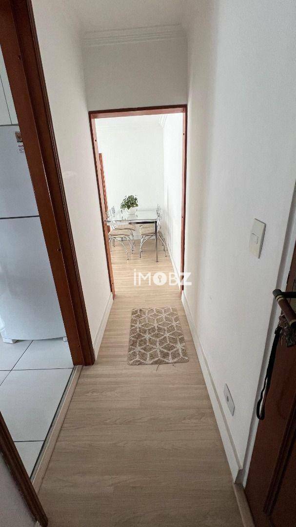 Apartamento à venda com 2 quartos, 48m² - Foto 8