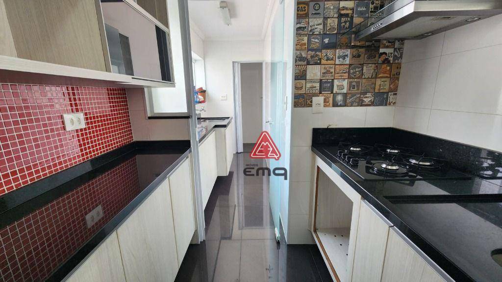 Apartamento à venda com 3 quartos, 70m² - Foto 23