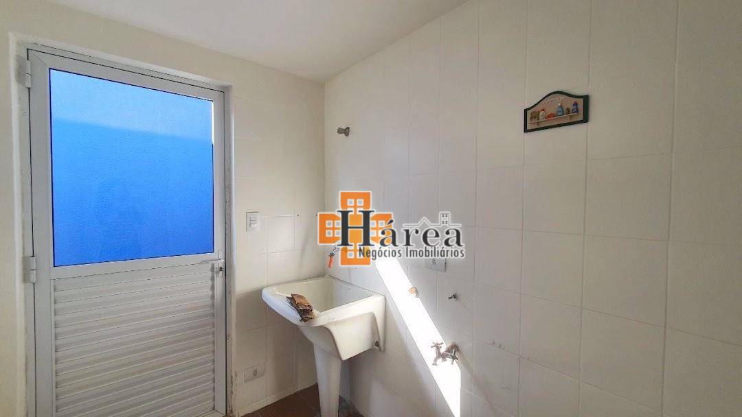 Sobrado à venda com 3 quartos, 241m² - Foto 24