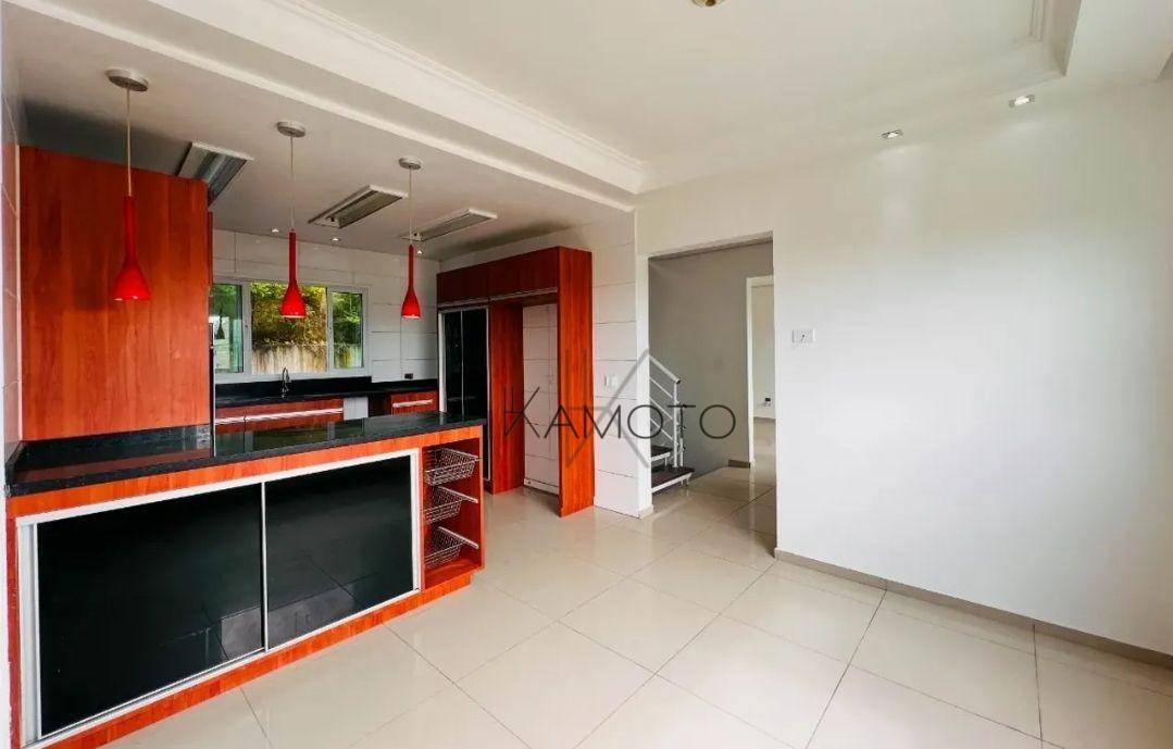 Sobrado à venda com 5 quartos, 230m² - Foto 4