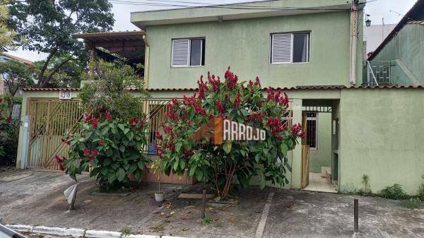 Sobrado à venda com 3 quartos, 165m² - Foto 2