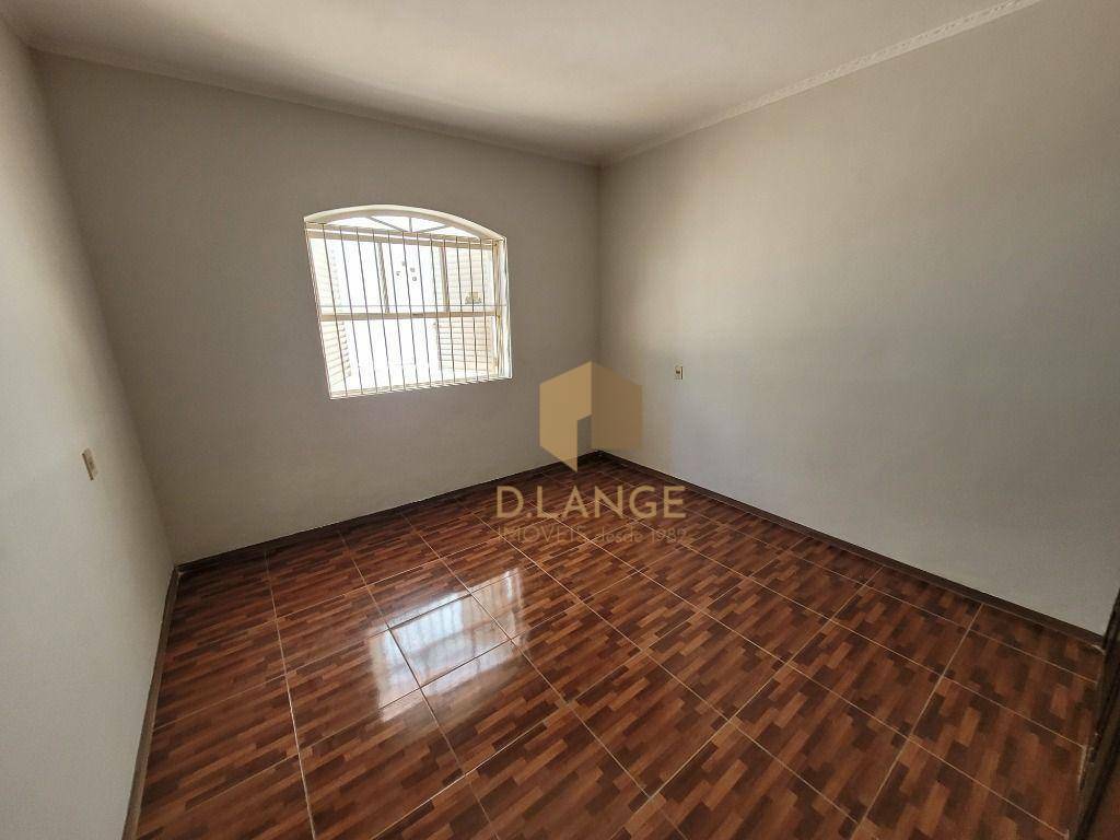 Casa à venda com 3 quartos, 235m² - Foto 15