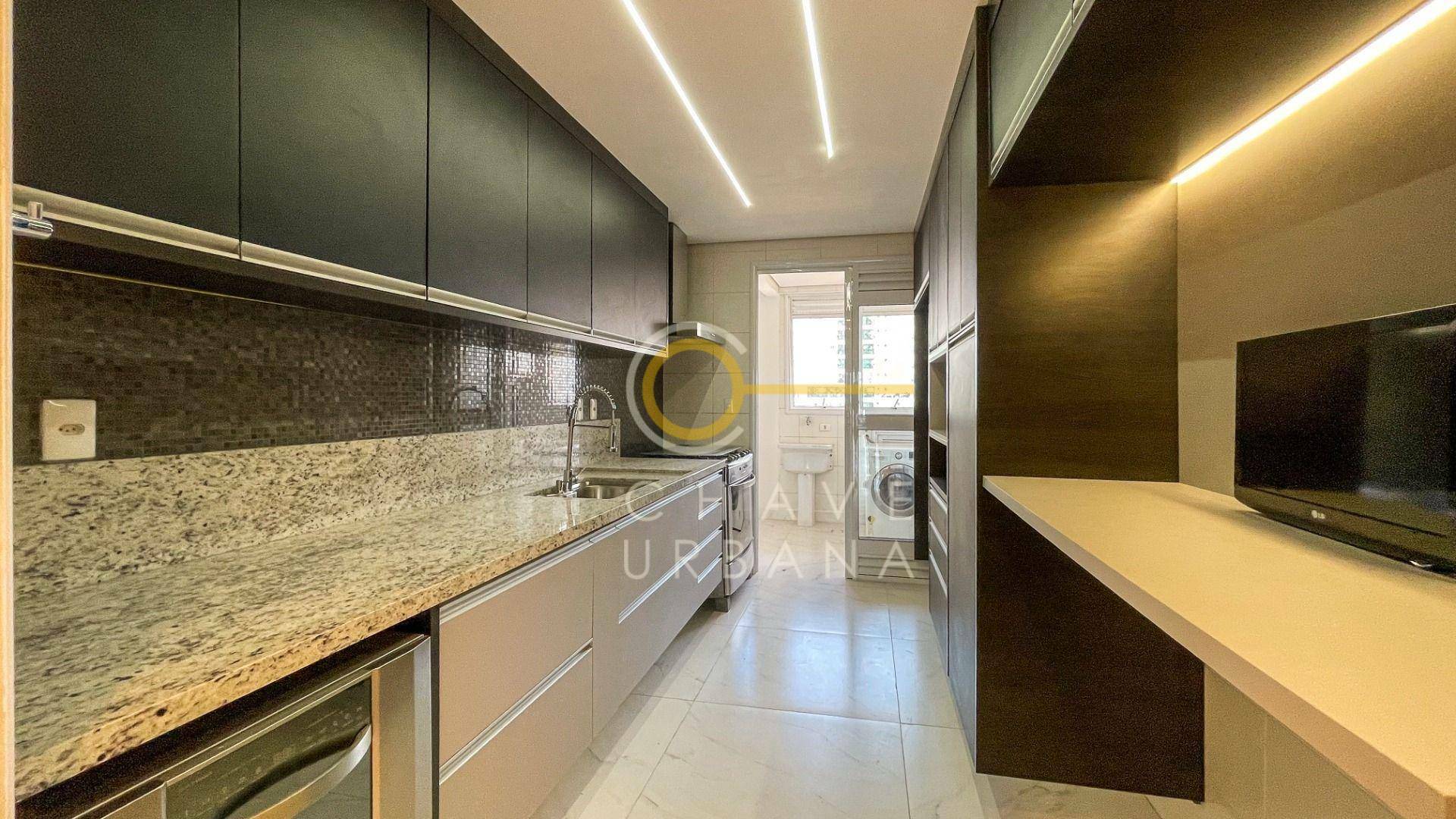 Apartamento à venda e aluguel com 3 quartos, 150m² - Foto 10