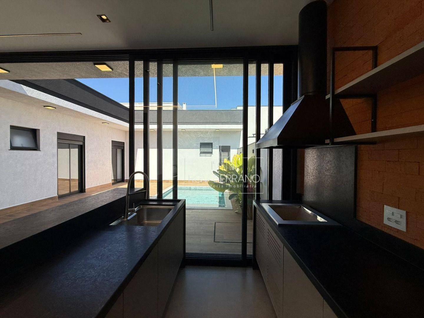 Casa de Condomínio à venda com 3 quartos, 192m² - Foto 17