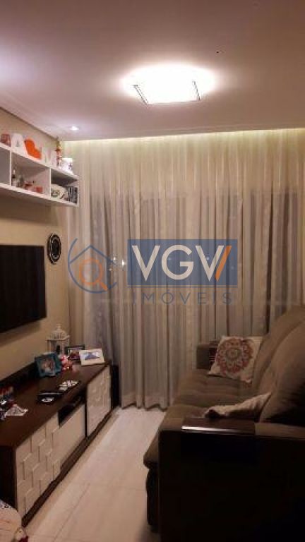 Apartamento à venda com 2 quartos, 53m² - Foto 3