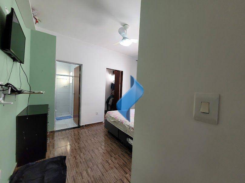 Casa à venda com 2 quartos, 60m² - Foto 21