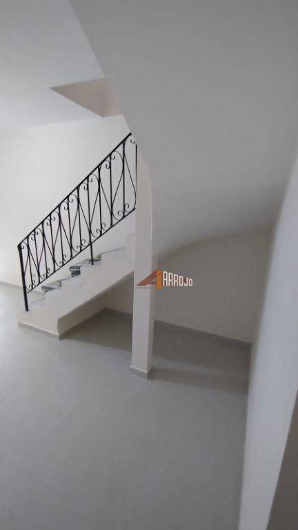 Sobrado à venda com 3 quartos, 150m² - Foto 25