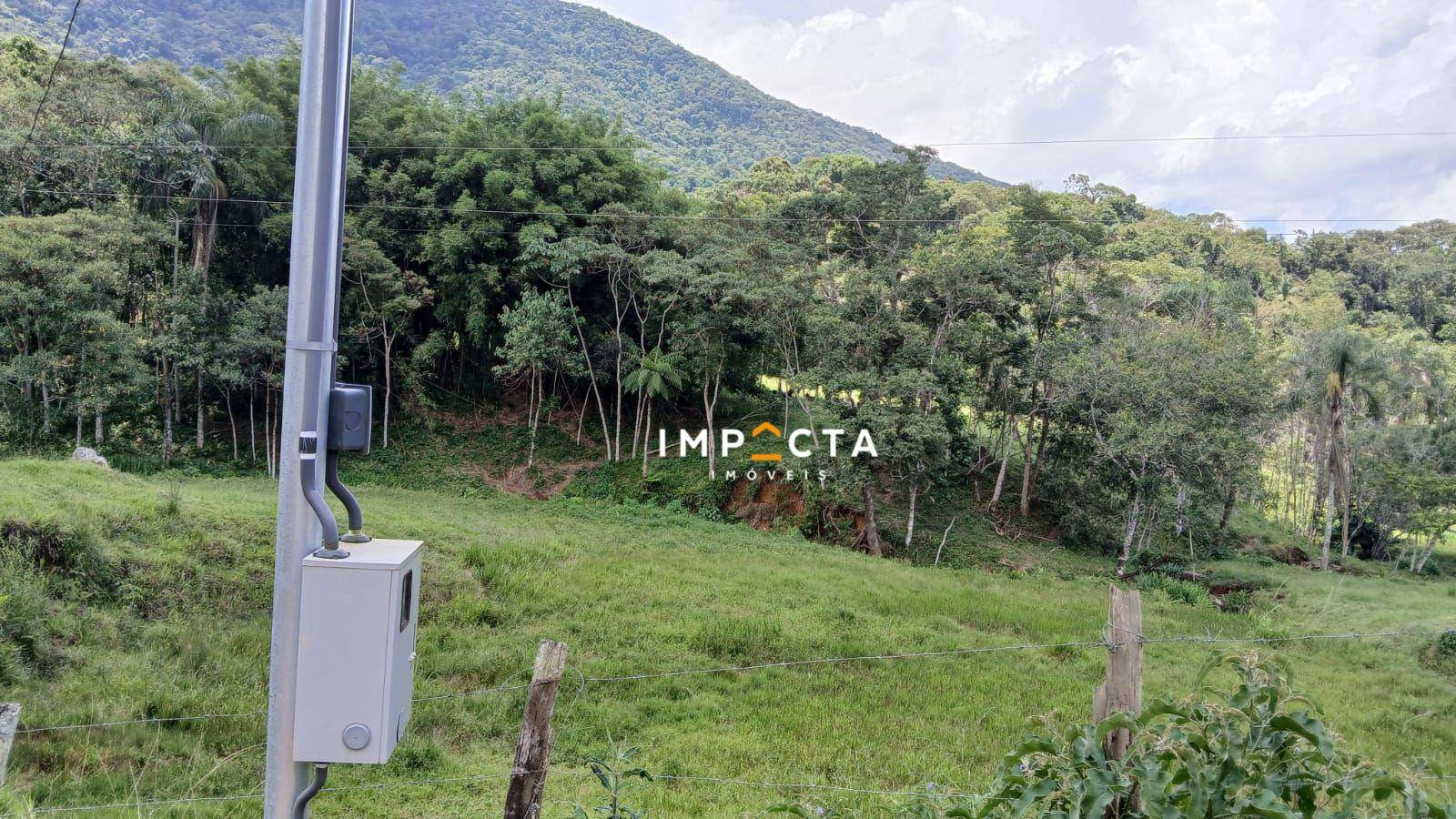 Chácara à venda com 2 quartos, 80m² - Foto 4