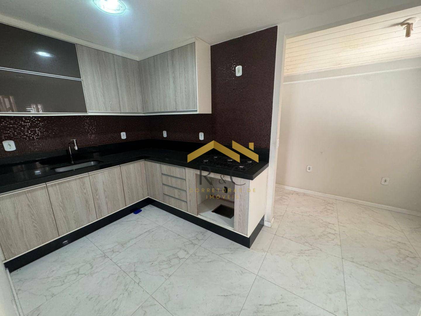 Casa à venda com 3 quartos, 130m² - Foto 13