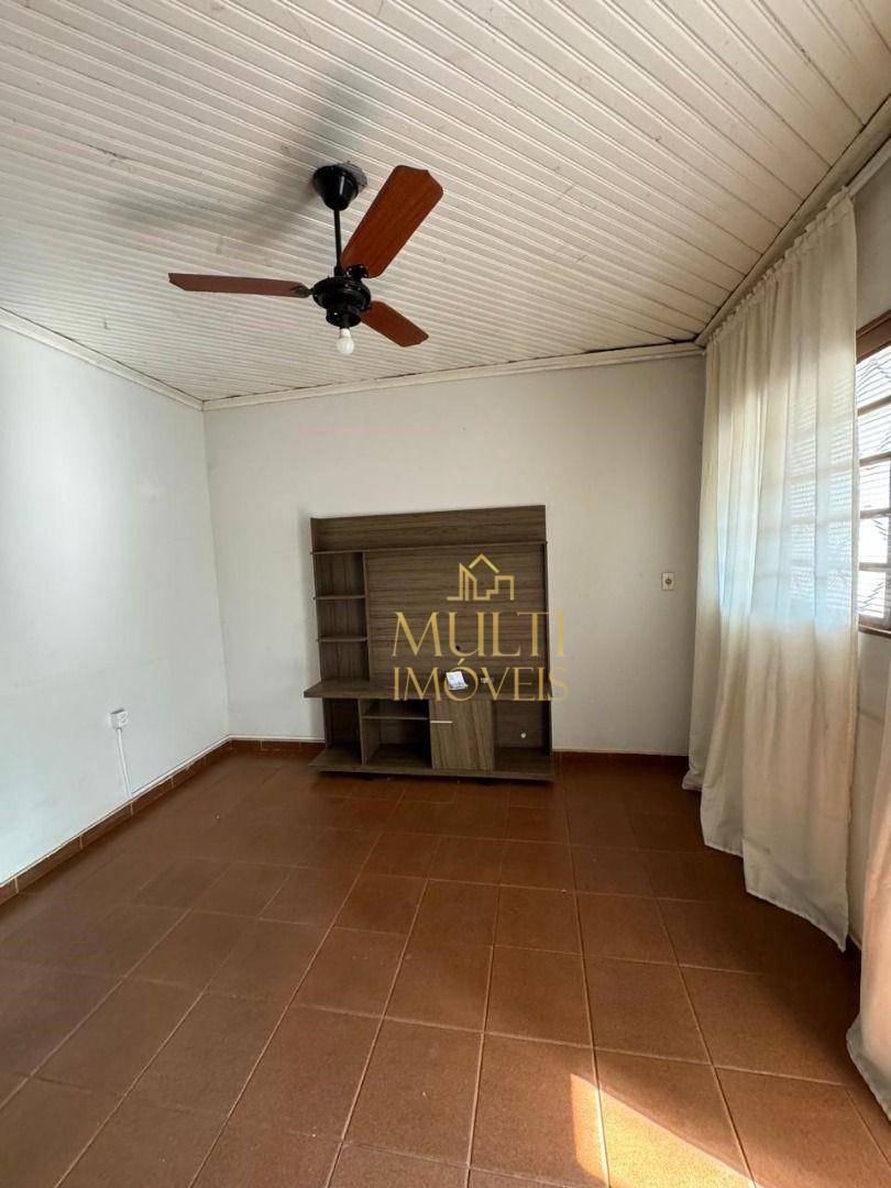 Casa à venda com 3 quartos, 110m² - Foto 14