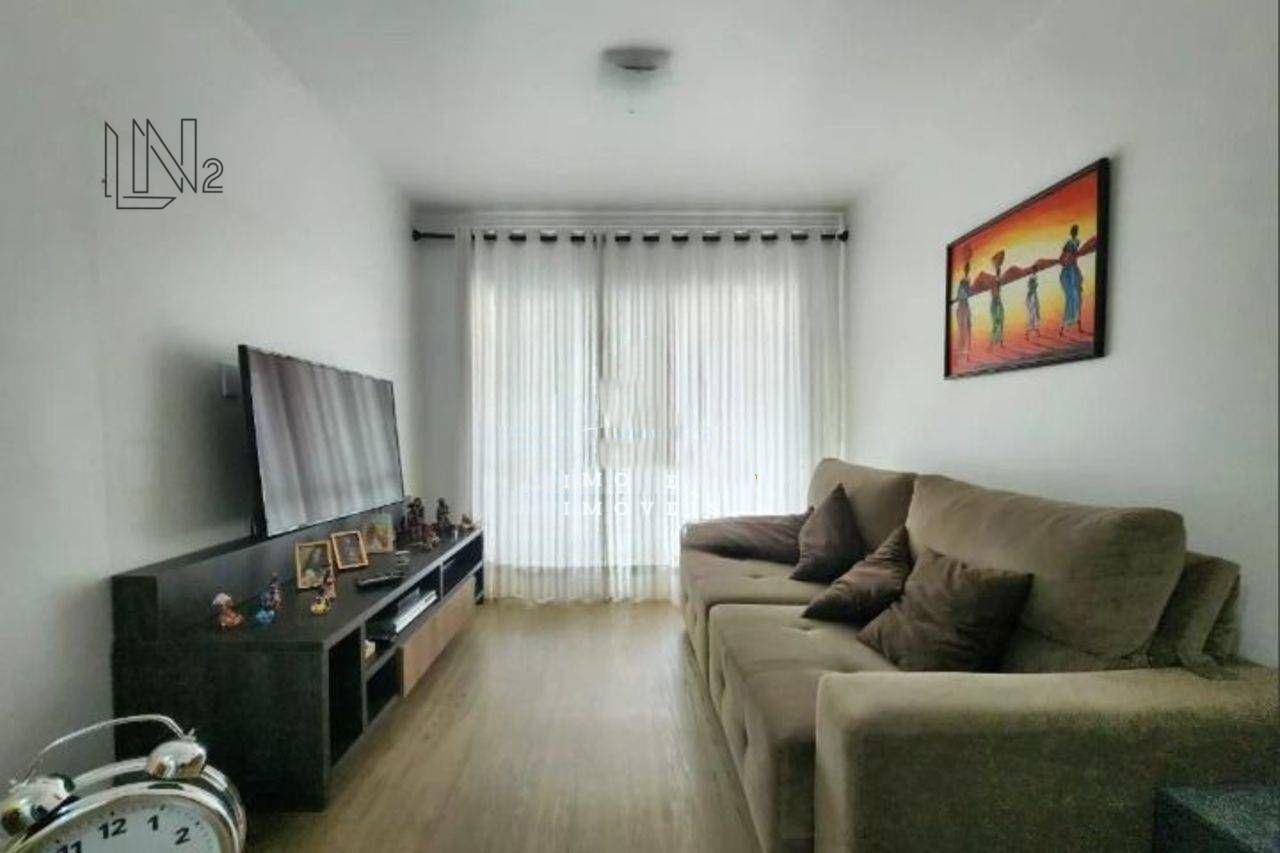 Apartamento à venda com 3 quartos, 85m² - Foto 1