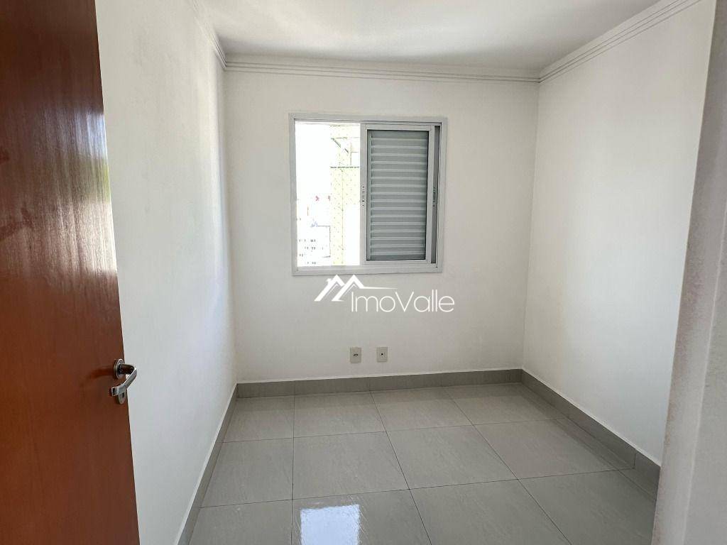 Apartamento para alugar com 3 quartos, 66m² - Foto 11