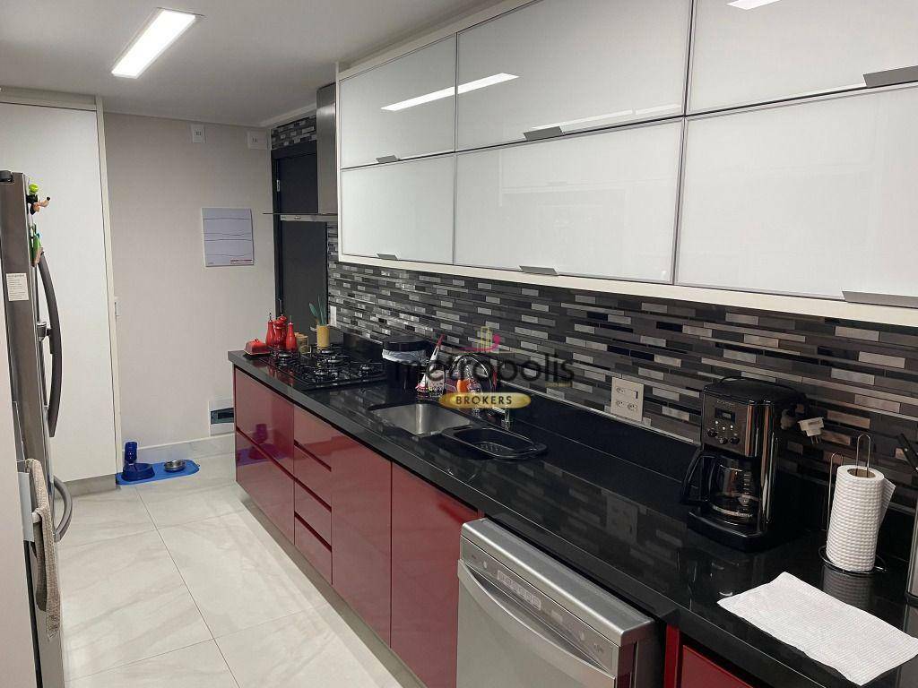 Apartamento à venda com 3 quartos, 177m² - Foto 15