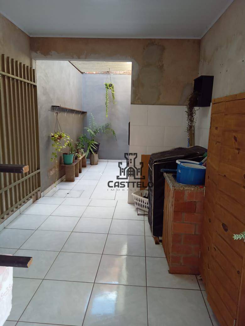 Casa à venda com 3 quartos, 130m² - Foto 16