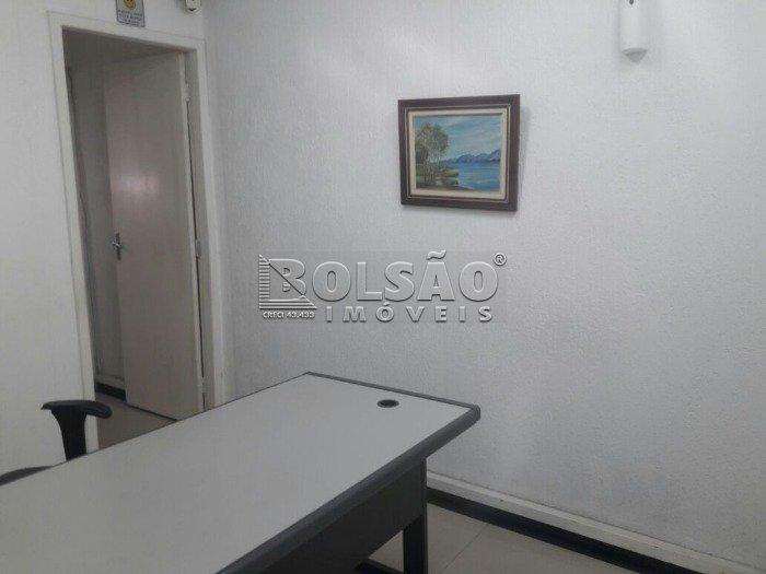 Sobrado à venda com 3 quartos, 210m² - Foto 8