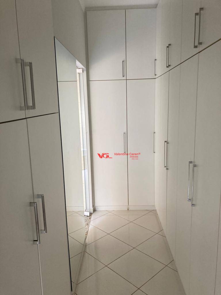 Casa à venda com 3 quartos, 227m² - Foto 22