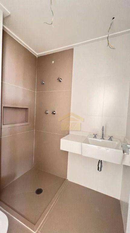 Apartamento para alugar com 3 quartos, 128m² - Foto 17