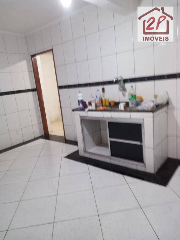 Casa à venda com 3 quartos, 71m² - Foto 8