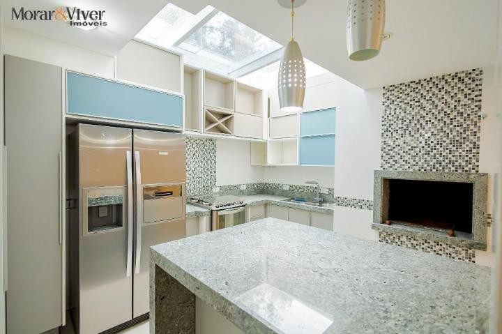 Sobrado à venda com 3 quartos, 100m² - Foto 3