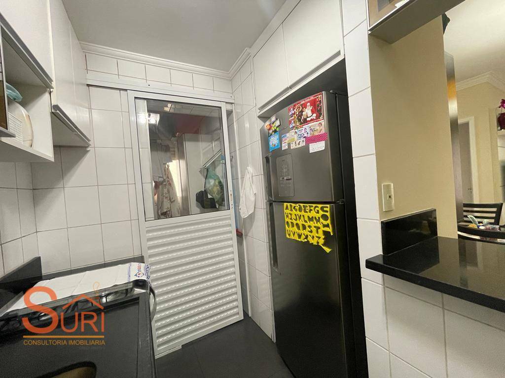 Apartamento à venda com 2 quartos, 72m² - Foto 7