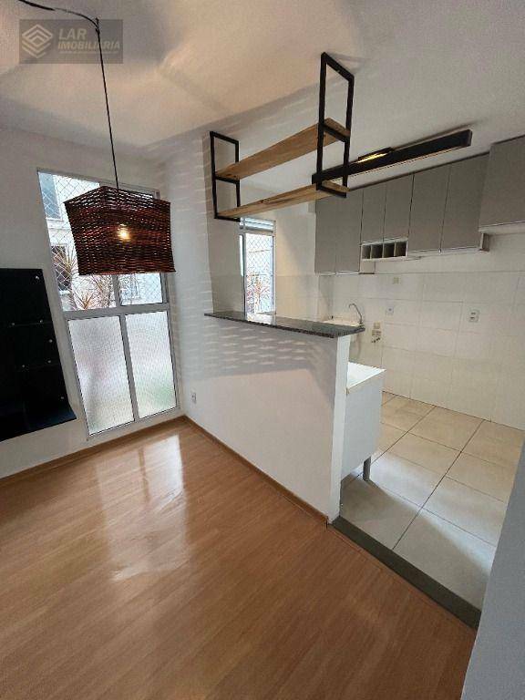 Apartamento à venda com 2 quartos, 44m² - Foto 1
