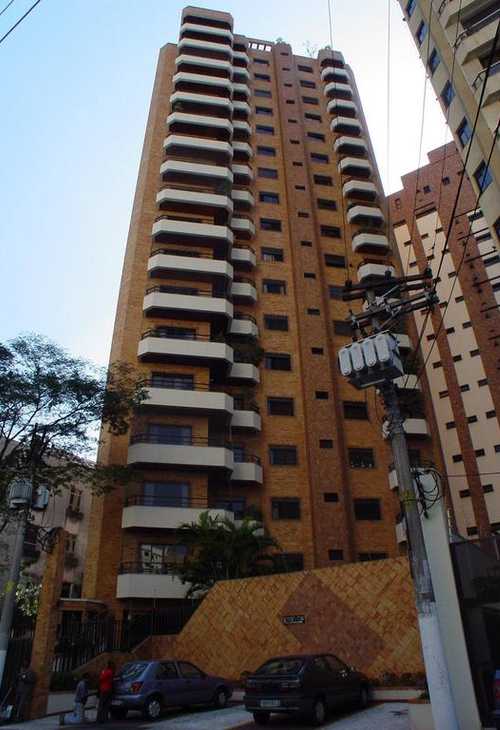 Apartamento à venda com 4 quartos, 216m² - Foto 1