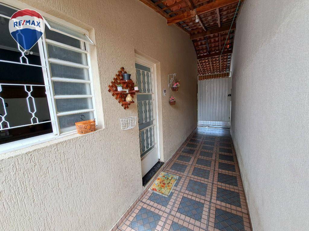 Casa à venda com 2 quartos, 67m² - Foto 15