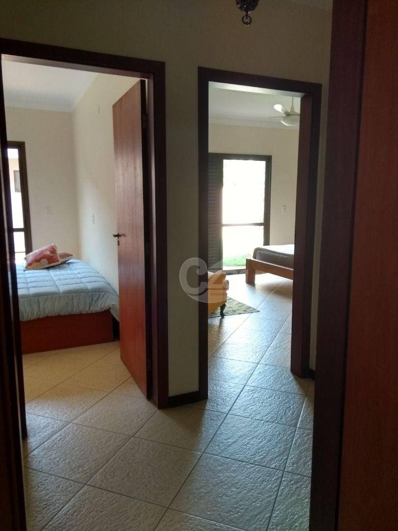 Casa à venda com 3 quartos, 208m² - Foto 23