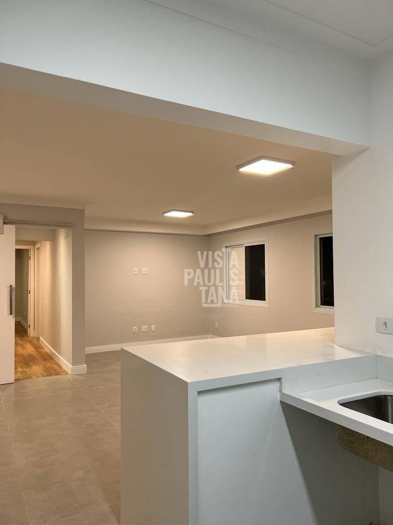 Apartamento à venda com 2 quartos, 105m² - Foto 1