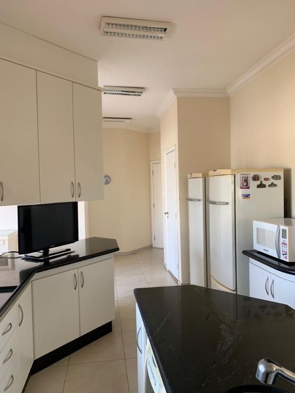 Casa de Condomínio à venda com 3 quartos, 461m² - Foto 11