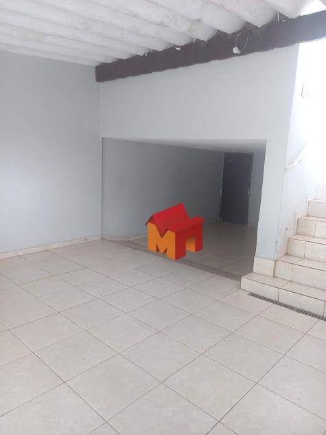 Casa à venda com 3 quartos, 129m² - Foto 12